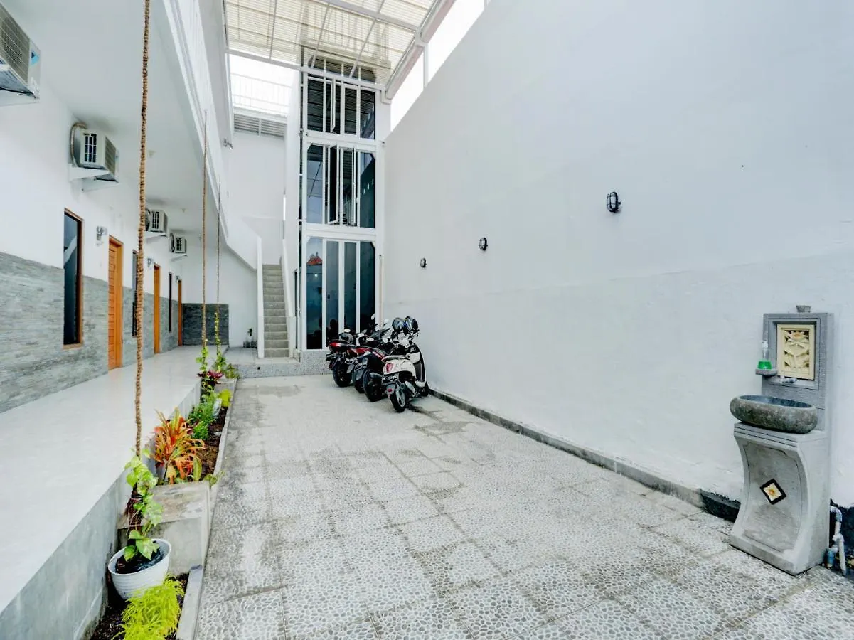 Hotel Oyo Flagship 90756 Melasti Hills Room & Cafe Ungasan